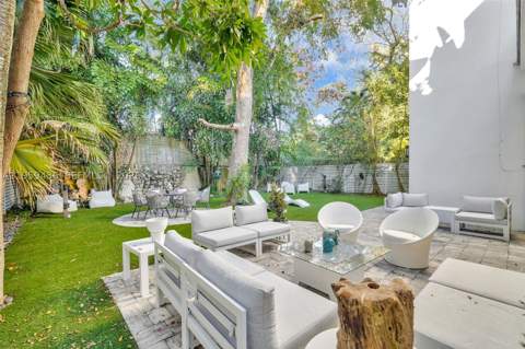 3675 Loquat Ave, Miami FL - photo 21 of 64