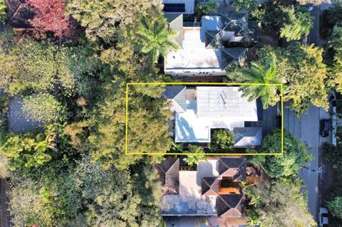 3675 Loquat Ave, Miami FL - photo 23 of 64