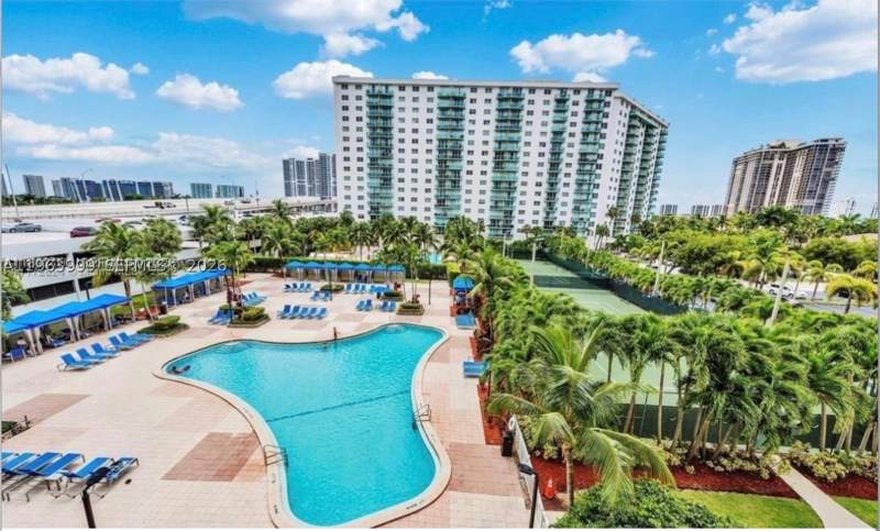 1 bedroom Condominium at 19370 Collins Ave 1414, Ocean Reserve Condo, Sunny Isles Beach — photo 2
