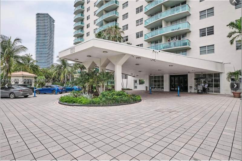 1 bedroom Condominium at 19370 Collins Ave 1414, Ocean Reserve Condo, Sunny Isles Beach — photo 4