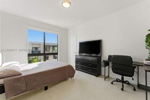 8301 NW 41st St B-407, Doral FL - photo 20 of 52