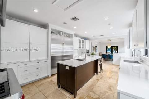 744 Lakeview Dr, Miami Beach FL - photo 10 of 42