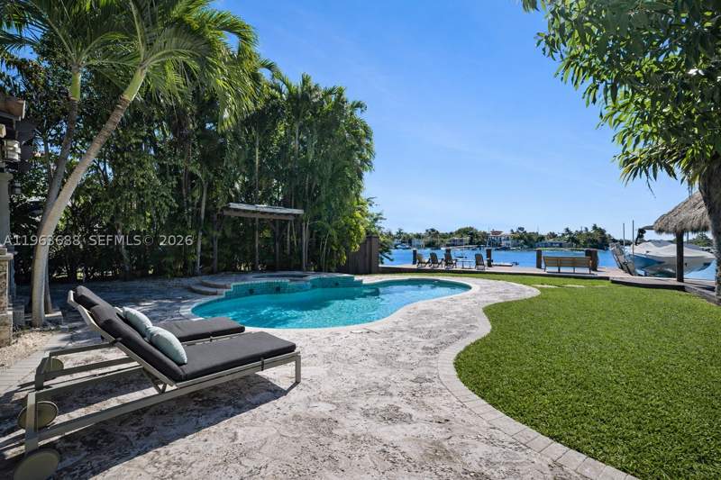 4 bedroom SingleFamilyResidence at 744 Lakeview Dr, Lake View Sub, Miami Beach — photo 4