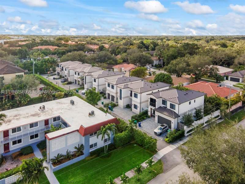 4 bedroom SingleFamilyResidence at 7771 SW 99th St, Dice Point, Miami — photo 4