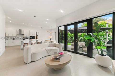 7771 SW 99th St, Miami FL - photo 7 of 34