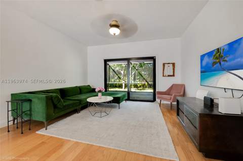 8425 SW 174th St, Palmetto Bay FL - photo 17 of 32