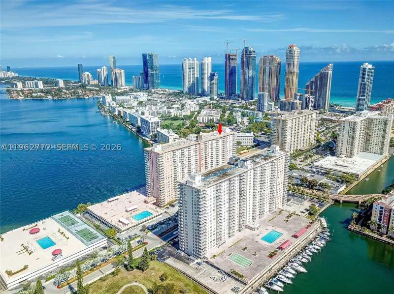 1 bedroom Condominium at 251 174th St 1715, Winston Towers 200, Sunny Isles Beach — photo 1