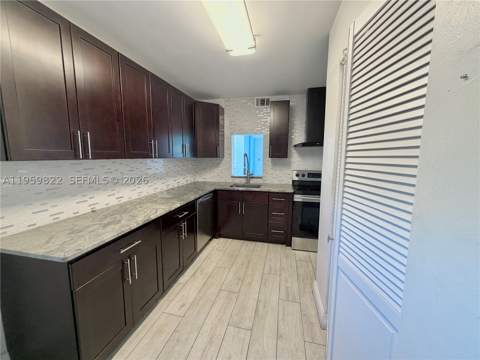 3660 NE 166th St 301 +40' Deeded Dock, North Miami Beach FL - photo 7 of 21