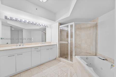 21055 Yacht Club Dr 802, Aventura FL - photo 24 of 32