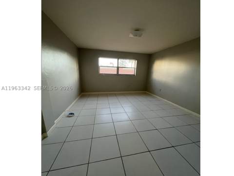 730 Pennsylvania Ave 301, Miami Beach FL - photo 7 of 8