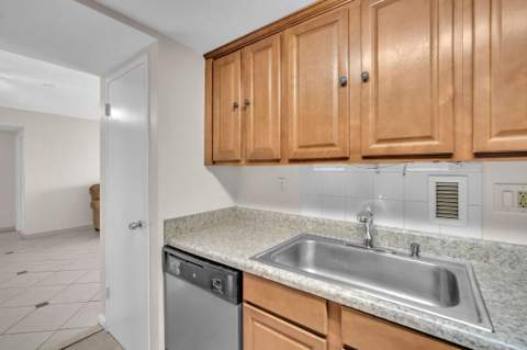 1865 79th Street Causeway 11-N, North Bay Village FL - photo 9 of 13