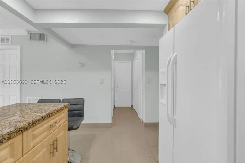 1 bedroom Condominium at 17101 NW 57th Ave 110, El Palmar Condo, Miami Gardens — photo 5