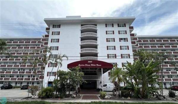1 bedroom Condominium at 3660 NE 166th St 609, Eastern Shores White House, North Miami Beach — photo 2