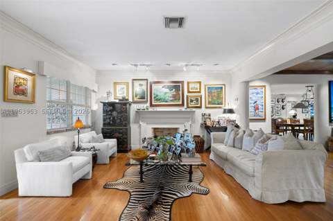 1255 Algardi Ave, Coral Gables FL - photo 6 of 60