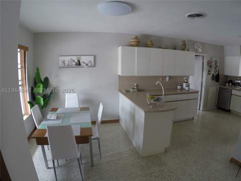 12945 Cherry Rd, North Miami FL - photo 6 of 21