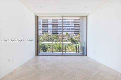 5 Grove Isle Dr M303, Miami FL - photo 18 of 24