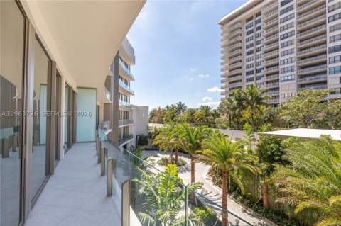 5 Grove Isle Dr M303, Miami FL - photo 20 of 24