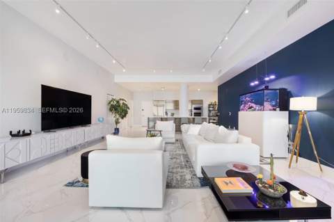 460 NE 28th St Ph 4002, Miami FL - photo 13 of 36