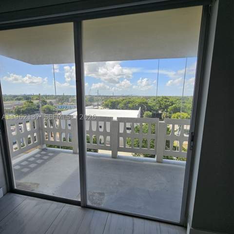 15600 NW 7th Ave 703, Miami FL - photo 8 of 16
