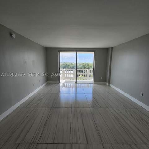 15600 NW 7th Ave 703, Miami FL - photo 9 of 16
