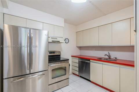 18151 NE 31st Ct 205, Aventura FL - photo 14 of 34