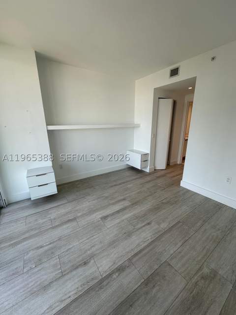 121 NE 34th St 1505, Miami FL - photo 10 of 21
