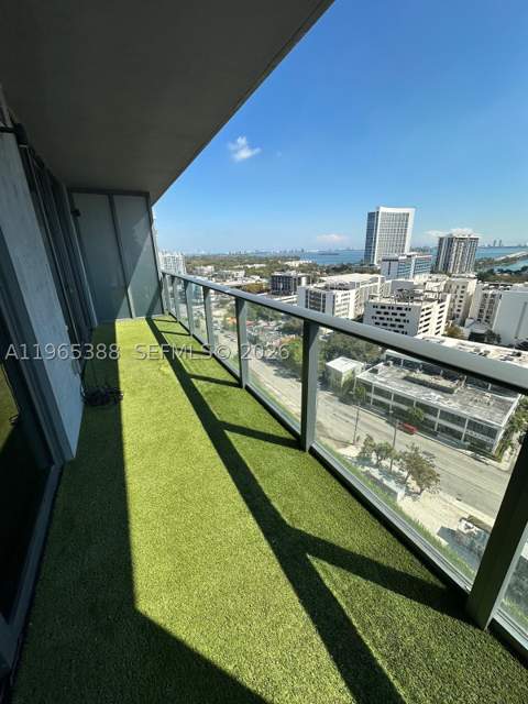 121 NE 34th St 1505, Miami FL - photo 16 of 21