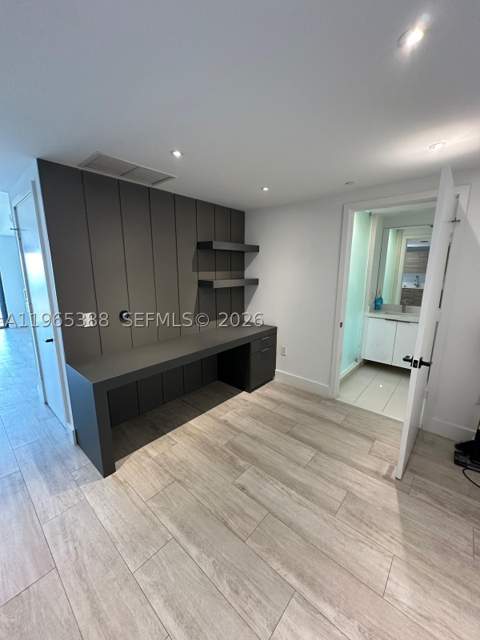 121 NE 34th St 1505, Miami FL - photo 7 of 21