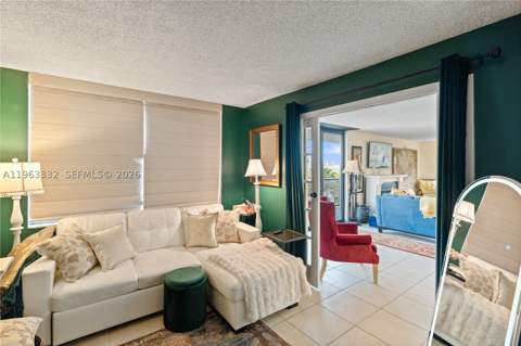 18151 NE 31st Ct 701, Aventura FL - photo 15 of 36