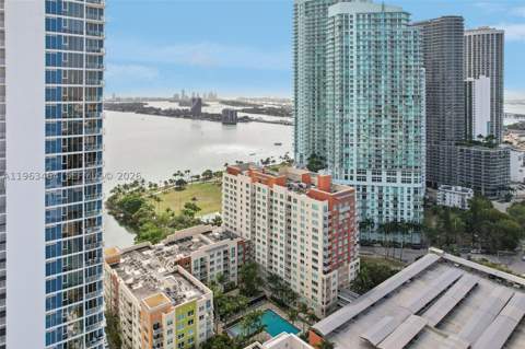 2000 N Bayshore Dr 304, Miami FL - photo 16 of 32