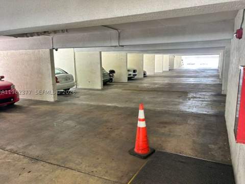 1225 NE 124th St 46A, North Miami FL - photo 8 of 9