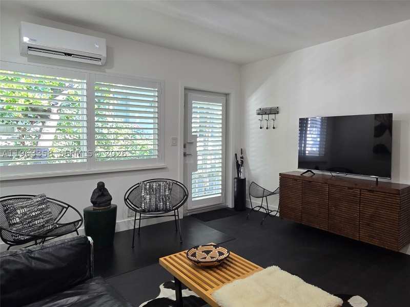 0 bedroom Condominium at 1021 Michigan Ave 9, Windsor Terrace Condo, Miami Beach — photo 1