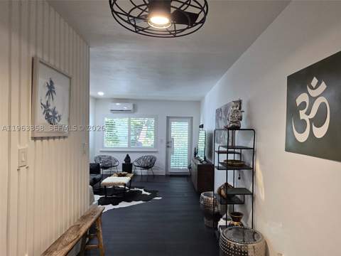 1021 Michigan Ave 9, Miami Beach FL - photo 16 of 33