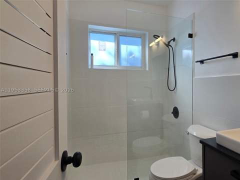 1021 Michigan Ave 9, Miami Beach FL - photo 18 of 33