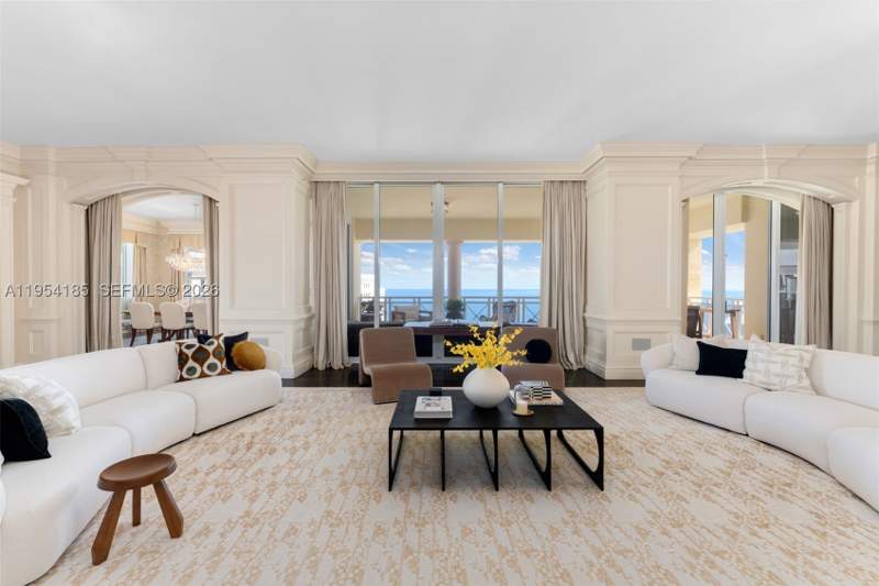 5 bedroom Condominium at 445 Grand Bay Drive Ph-1A, Grand Bay Residences Cond, Key Biscayne — photo 4
