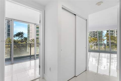 2950 NE 188th St 349, Aventura FL - photo 13 of 38
