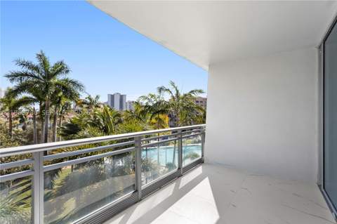 2950 NE 188th St 349, Aventura FL - photo 18 of 38