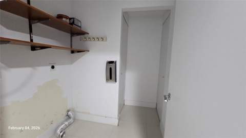 2950 NE 188th Street 110, Aventura FL - photo 11 of 21