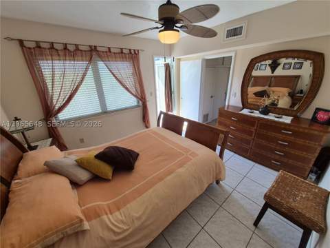 520 Euclid Ave 8, Miami Beach FL - photo 6 of 10