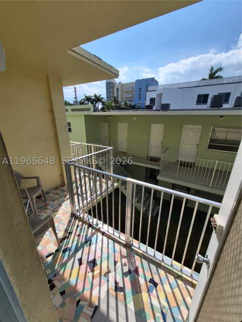 520 Euclid Ave 8, Miami Beach FL - photo 8 of 10