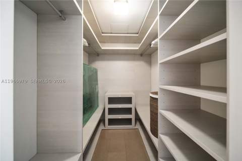 68 SE 6th St 1201, Miami FL - photo 16 of 38