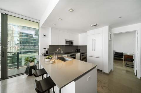 68 SE 6th St 1201, Miami FL - photo 8 of 38