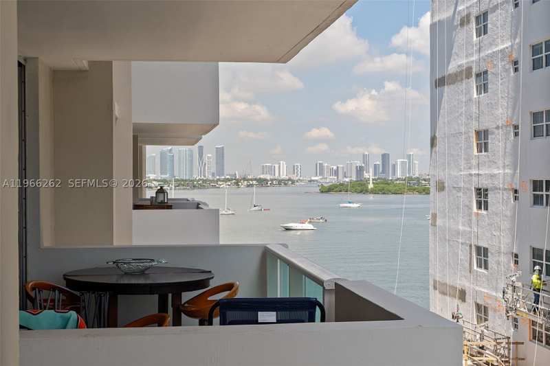 1 bedroom Condominium at 1200 West Ave 521, Mirador 1200 Condo, Miami Beach — photo 1