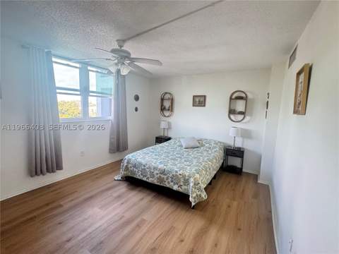 1470 NE 125th Ter 407, North Miami FL - photo 10 of 17