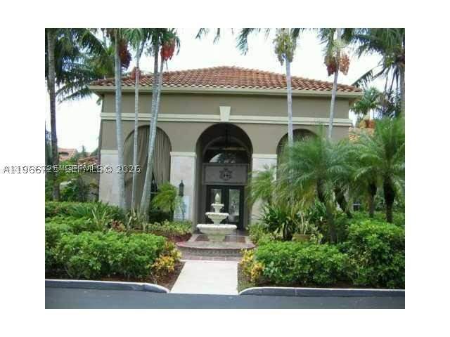 2 bedroom Condominium at 18330 NW 68th Ave A, La Hacienda Country Club, Hialeah — photo 2