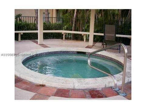 18330 NW 68th Ave A, Hialeah FL - photo 6 of 14