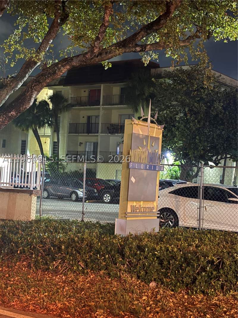 2 bedroom Condominium at 11905 NE 2nd Ave C306, Capri Gardens Condo, North Miami — photo 3