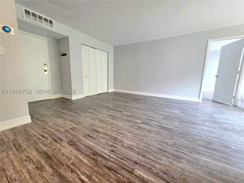 17021 N Bay Rd 324, Sunny Isles Beach FL - photo 12 of 23