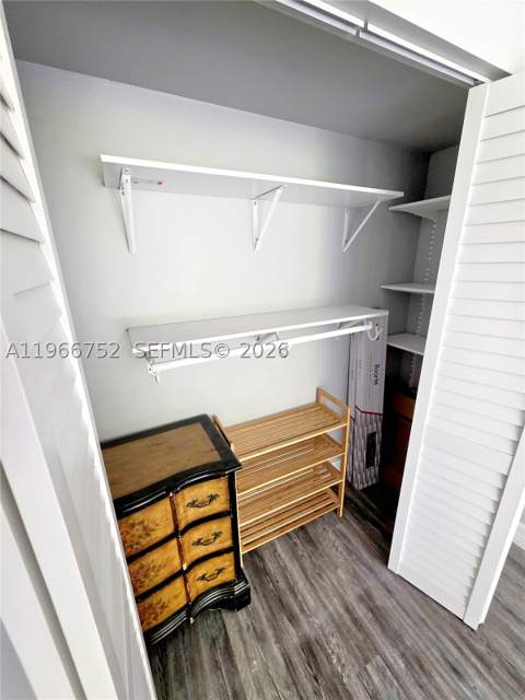 17021 N Bay Rd 324, Sunny Isles Beach FL - photo 14 of 23
