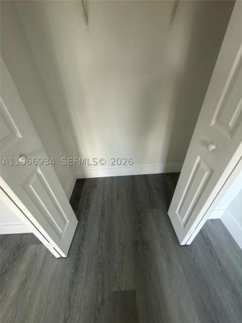 930 NE 34th Ave 201, Homestead FL - photo 21 of 26